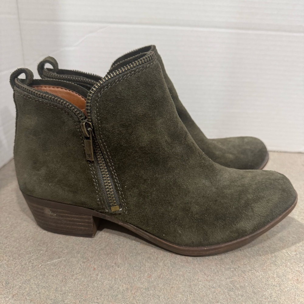 Lucky Brand Women Bartalino Olive Green Brown Dual Zipper Ankle Booties 9M